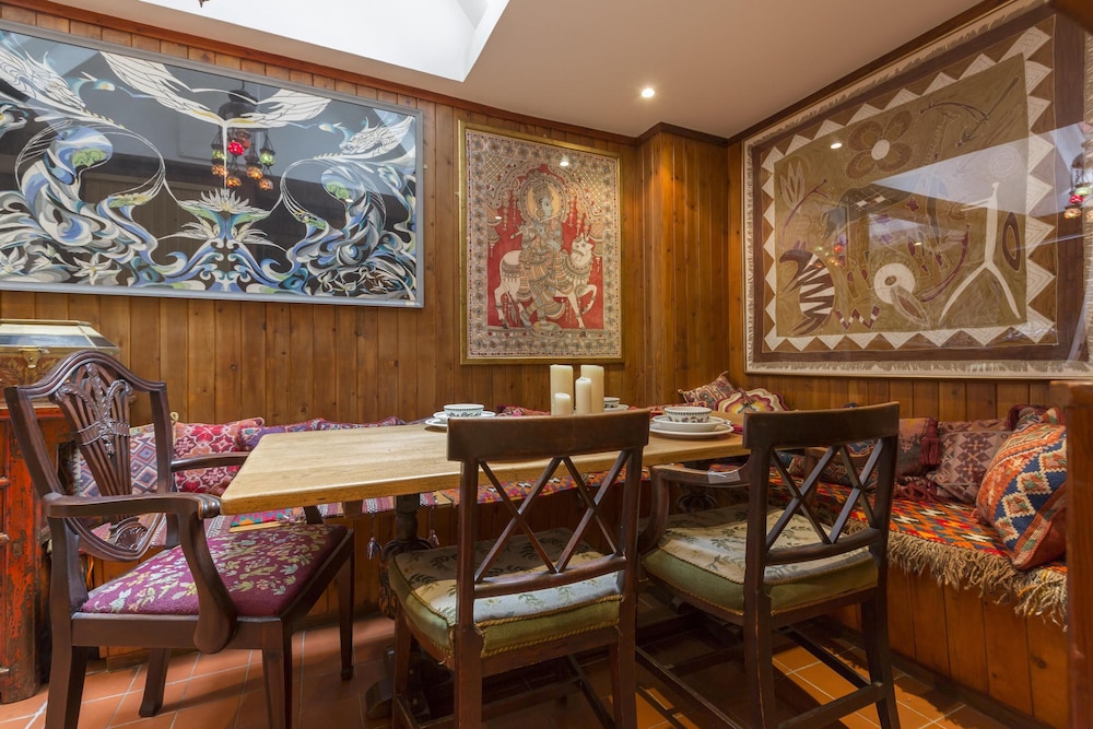 Godfrey Street II by Onefinestay