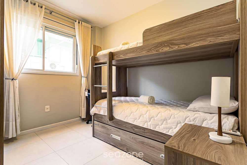 Comfortable Apart 400 m From the Beach Idp104