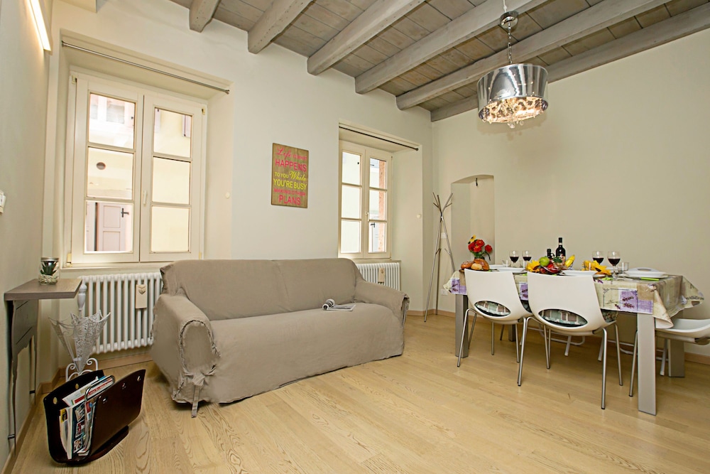 Residenza Il Cavaliere del Lago view 3
