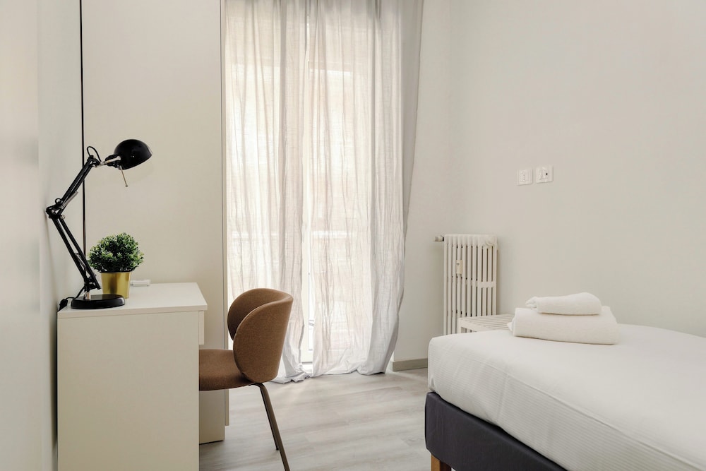 JOIVY Charming 2BR Flat near City Life