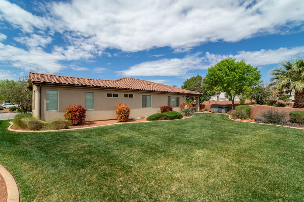 Paradise Village 3 - Grand View Estates