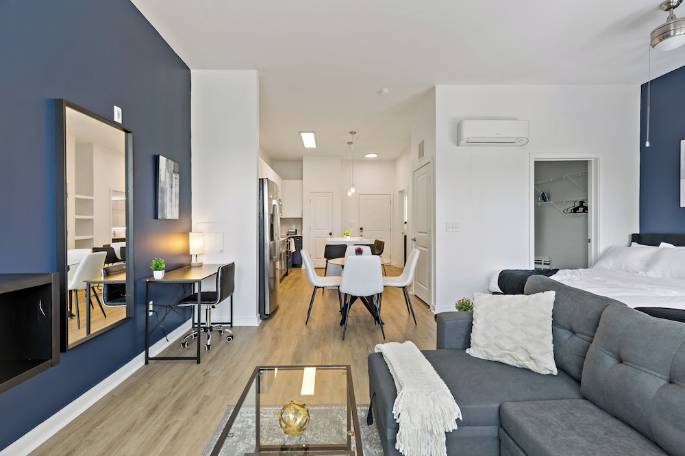 ROVE LIVING/KB - Midtown205