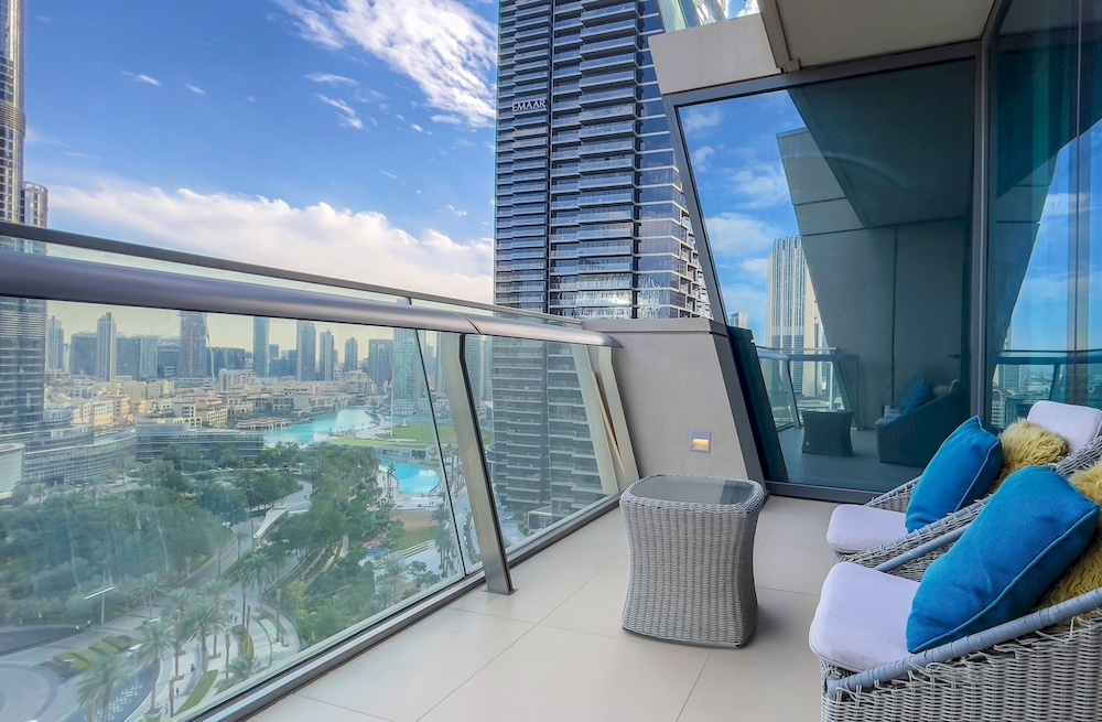 Elite LUX Holiday Homes - 3BR Full Burj Khalifa Fountain Views in Downtown