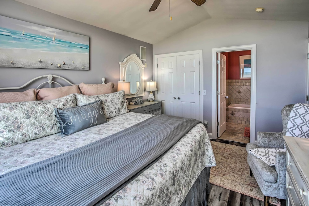 Coastal Retreat w/ Hot Tub: Steps to Beach! view 5