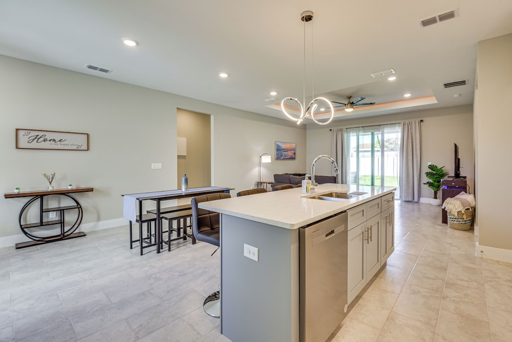 Peaceful Getaway in North Port w/ Spacious Yard