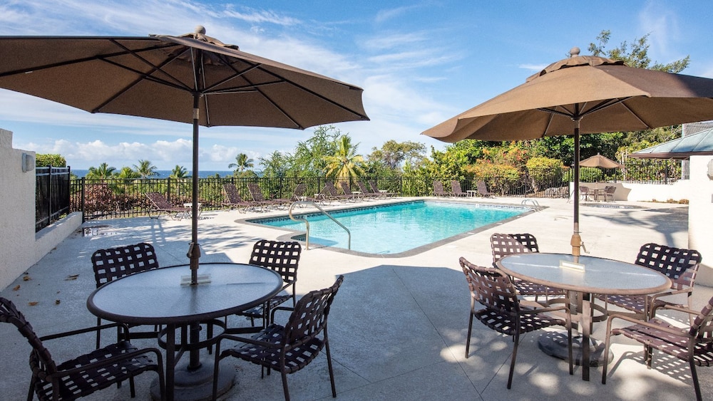 Upgraded 2BD Plus Loft - Amazing Golf & Ocean Views - In-unit AC - Vrkcv