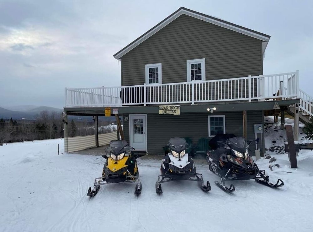 Bear Rock Suites