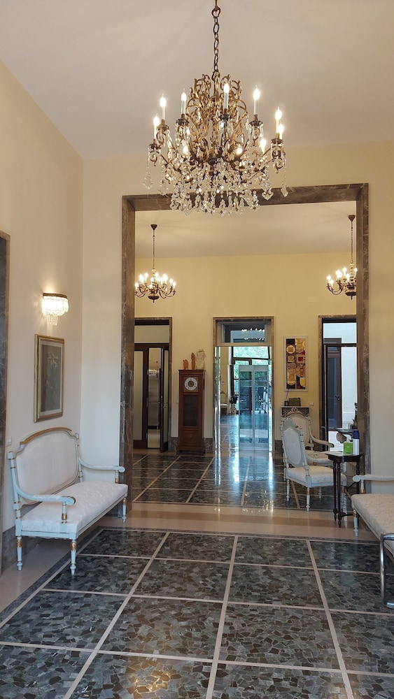 Dimora Charleston SPA Lecce view 3