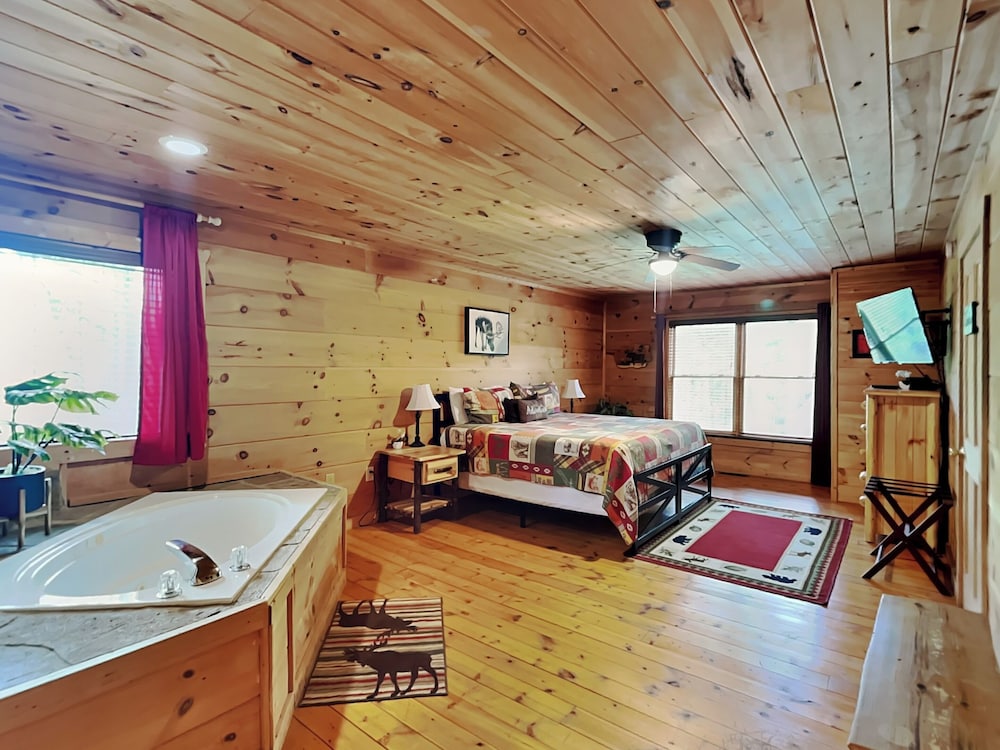 Wild Things by Jackson Mountain Rentals
