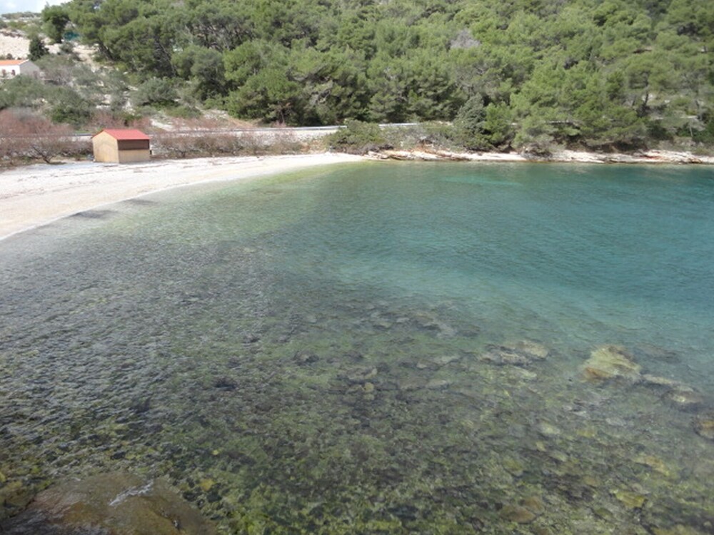Ivano - 90m to the Beach - A1