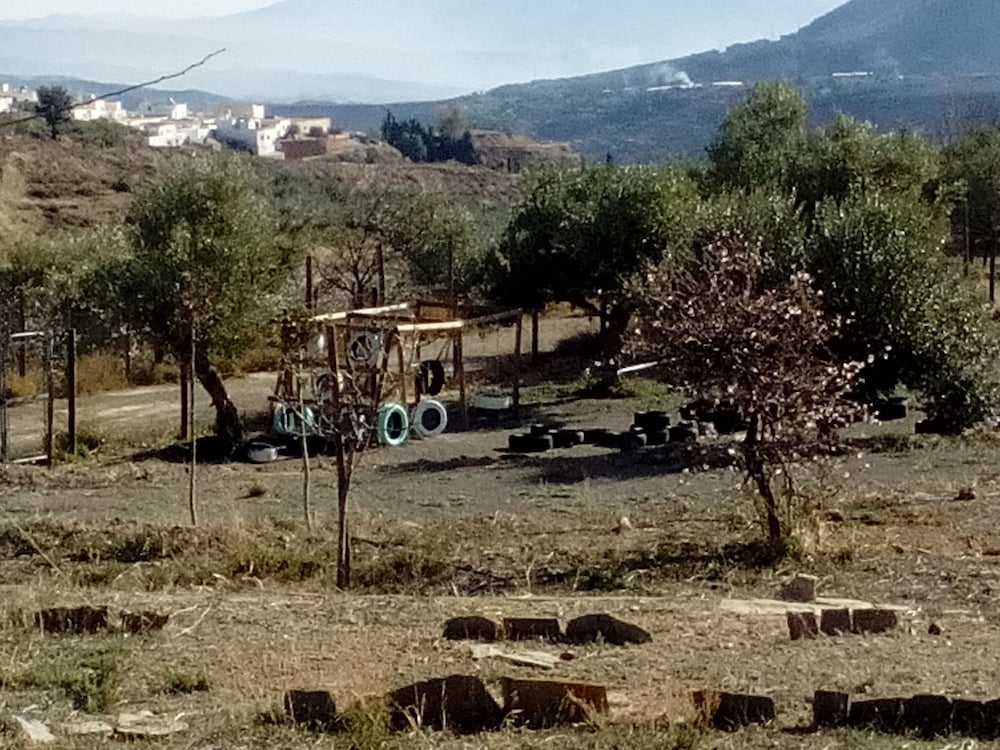 Camping Almocita