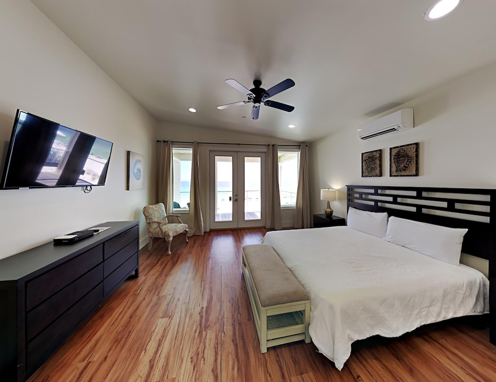 Caribe West by Southern Vacation Rentals view 5