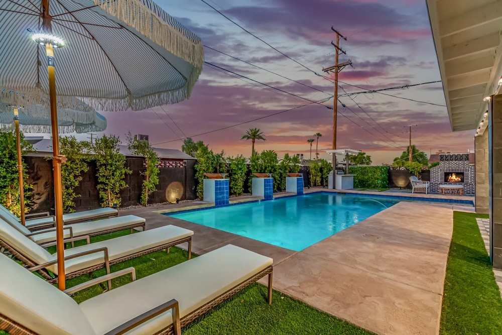 NEW The Kensington Custom Pool Al-fresco Living