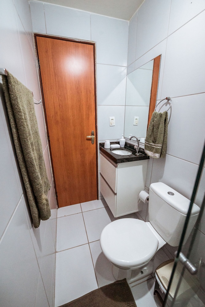 Apartamento com Garagem a 200m da Praia do Bessa