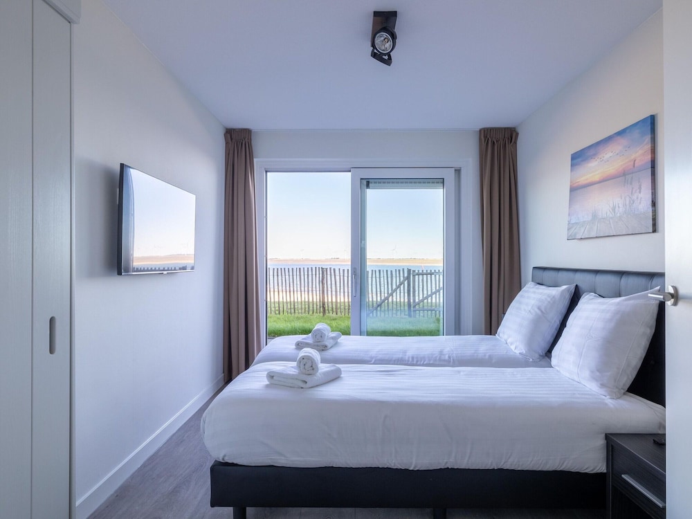 Apartment in Sint-annaland Near Marina