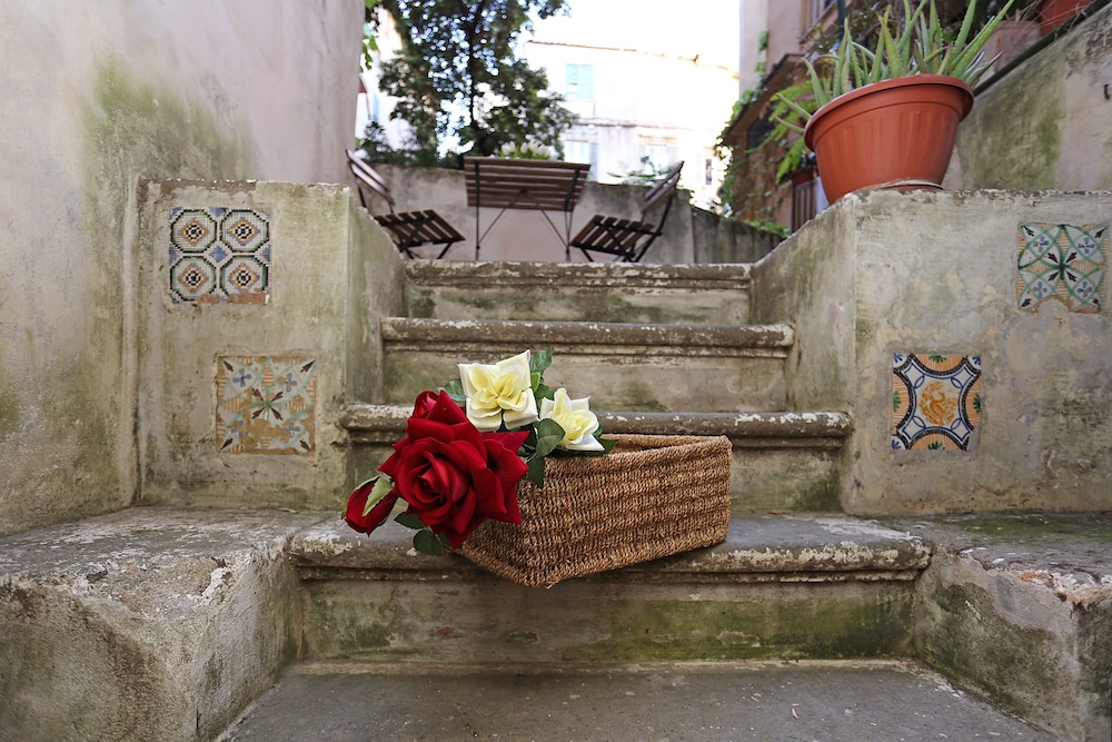 Daplace - Claudia Apartment