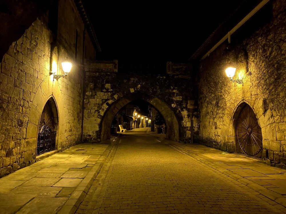 Photo 33