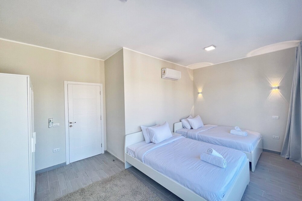 Mere & Minimal 3 BDR Townhouse @ Bali El Gouna