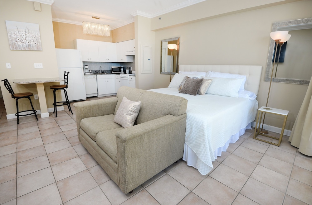 Shores Of Panama 806 1 Bedroom Condo
