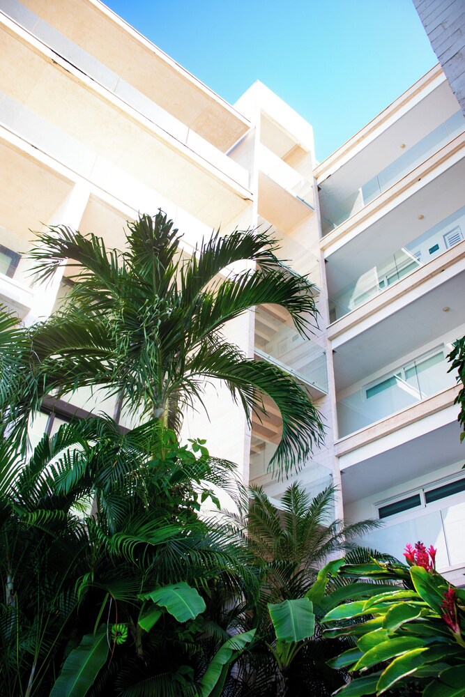 Oceana by Corax Management