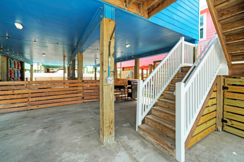 Salty Texan by Avantstay Central Location, Views