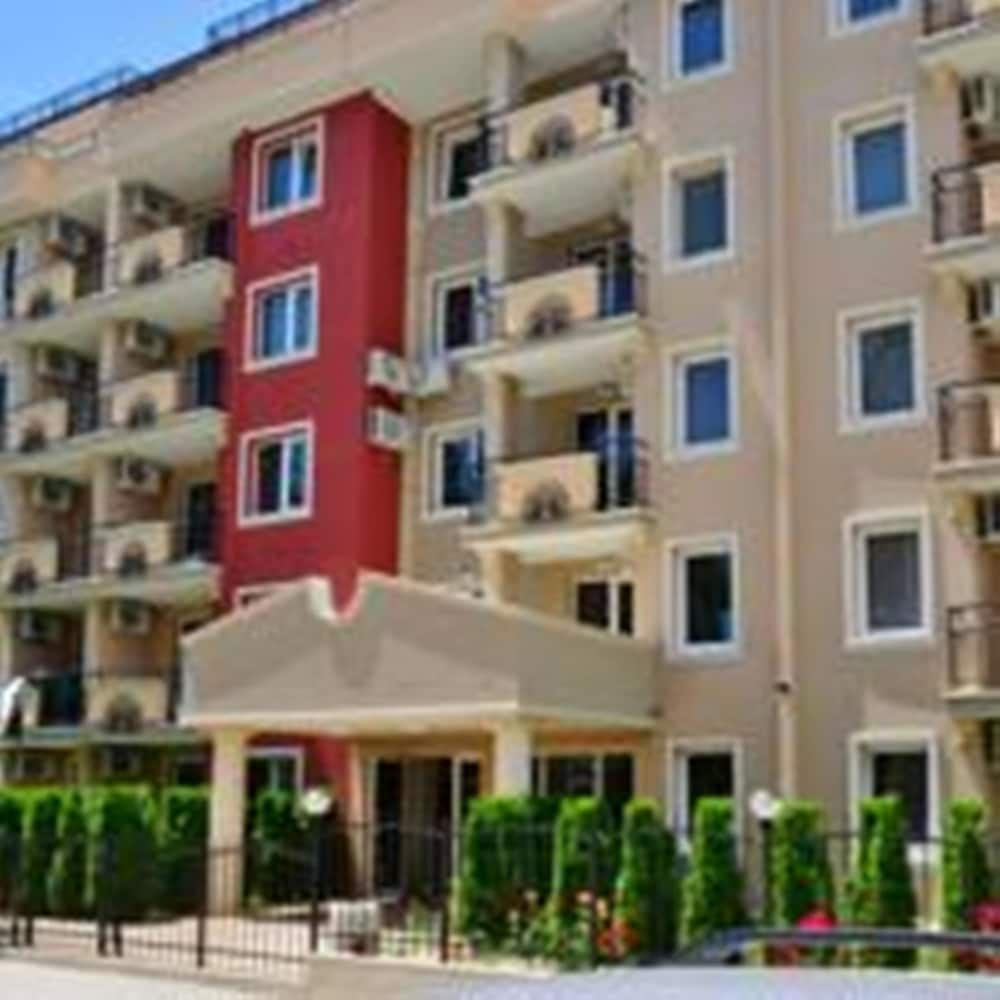 VIP Zone Apartments