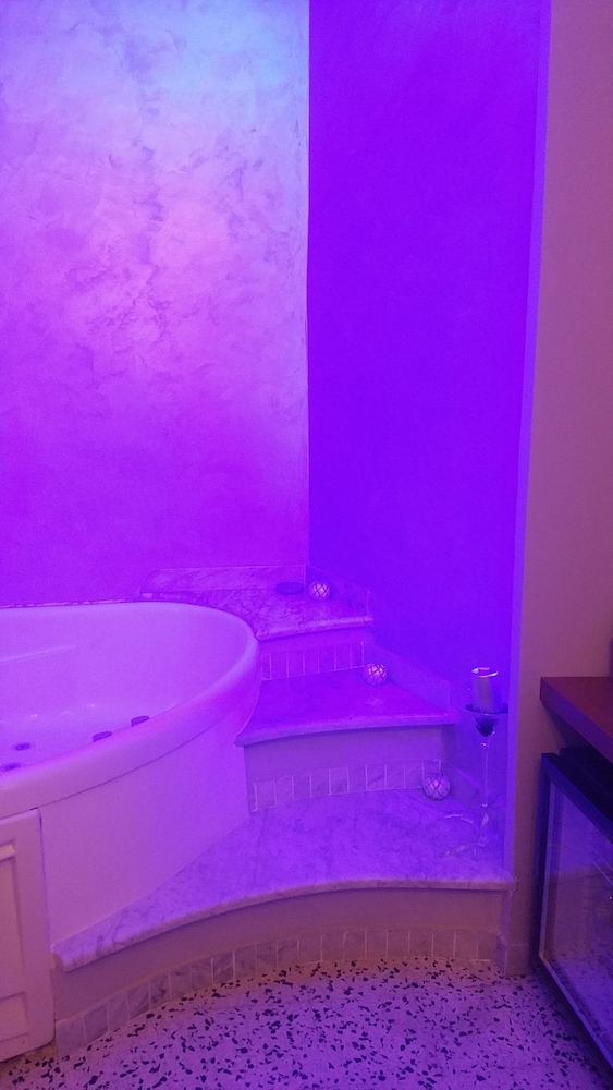 B&B Rochel