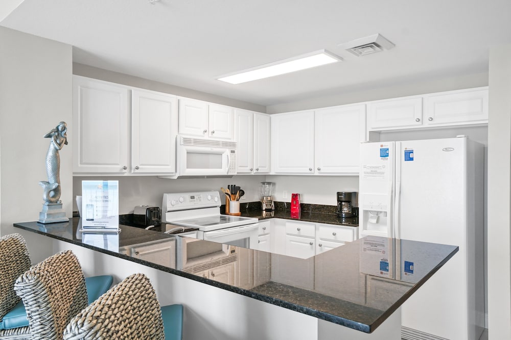 Calypso Beach Resort by Panhandle Getaways