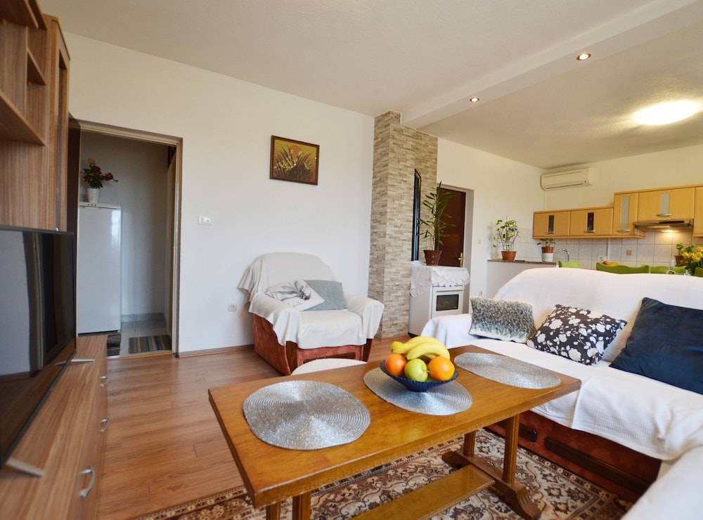 Family-friendly Apartment Near Rovinj