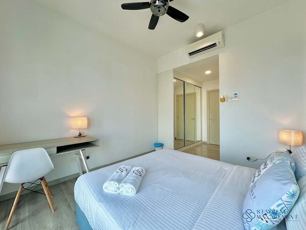 Southkey Mosaic Mid Valley by Stayrene