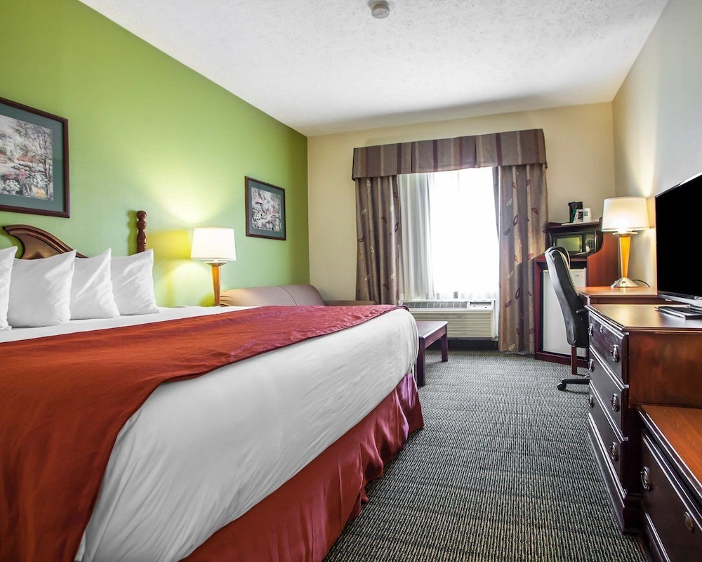Quality Inn Florence Muscle Shoals view 4