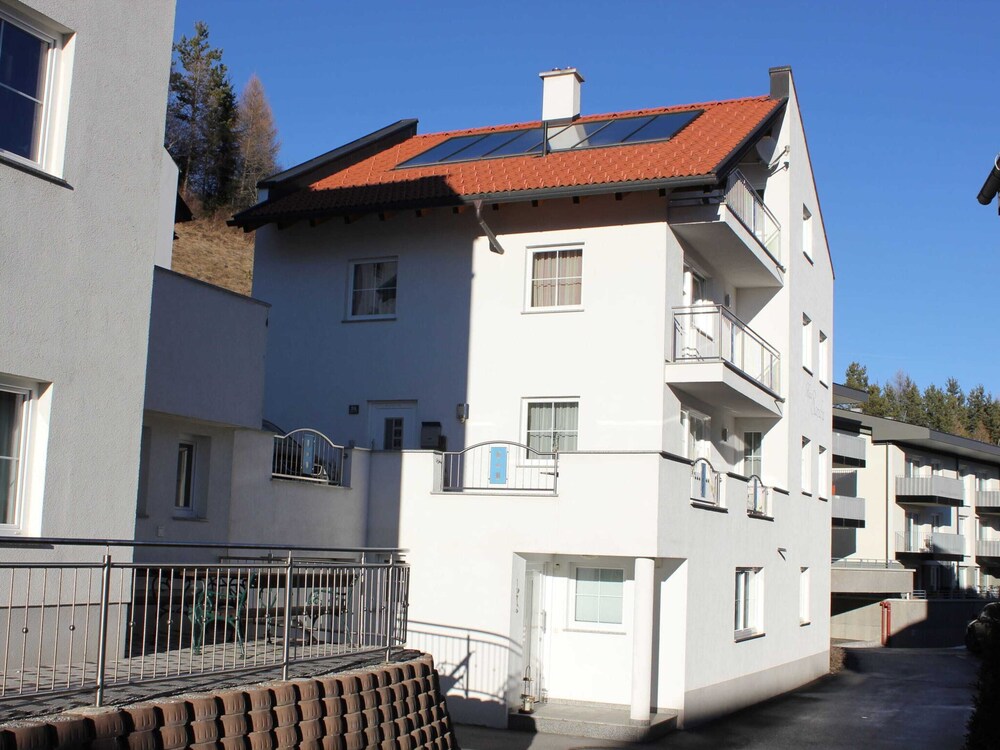 Modern Apartment in Fiss at Ski Bus Stop