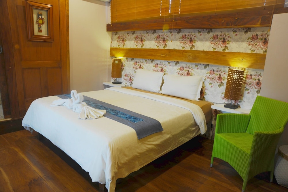 Tegal Panggung Inn