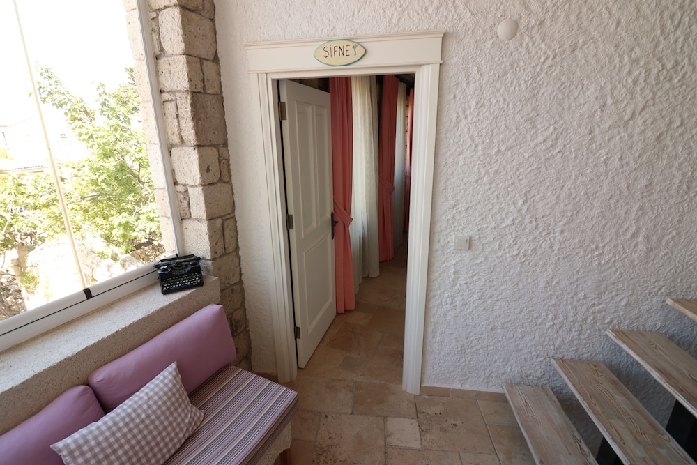 Galya Otel Alacati - Image 49