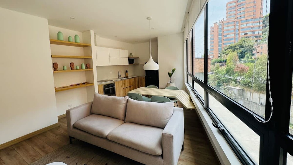 Breathtaking 2 BR in Zona Rosa