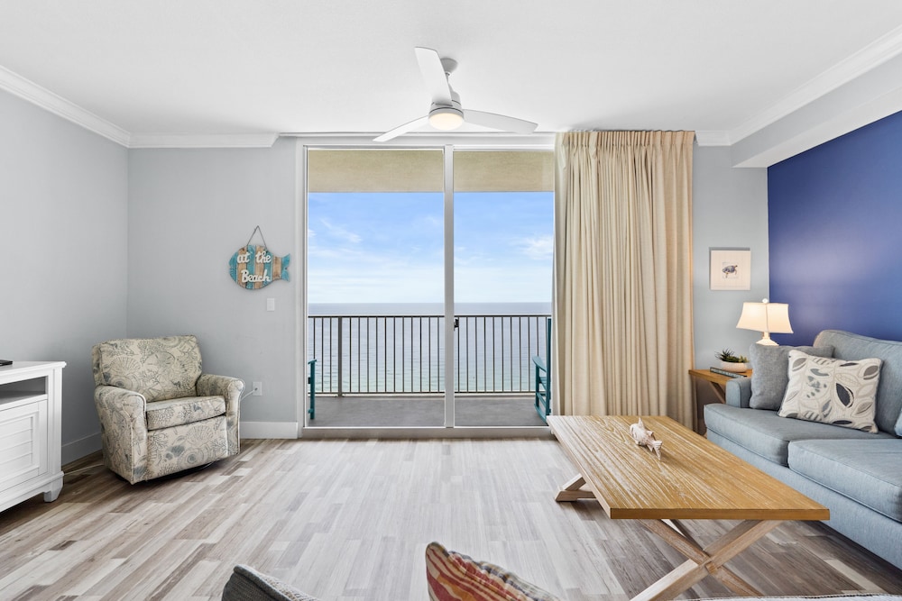Tidewater by Book That Condo