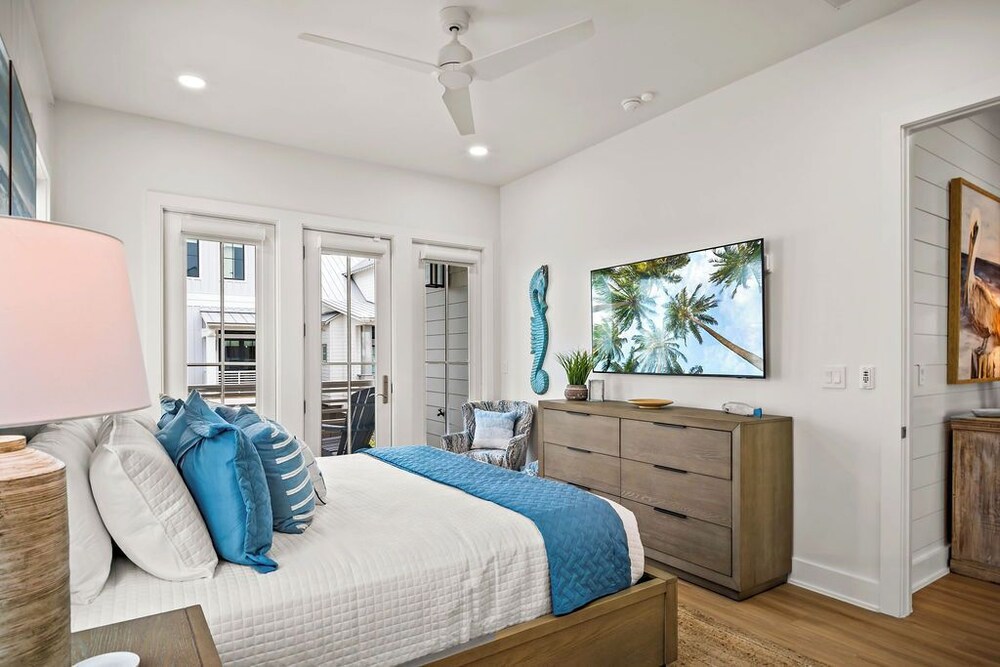 Pelican Place 108 RET