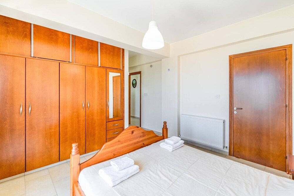 Villa Nikolina - 5 En-suite Bedrooms
