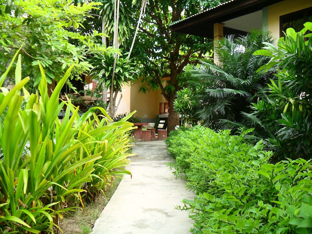 Dreamland Resort