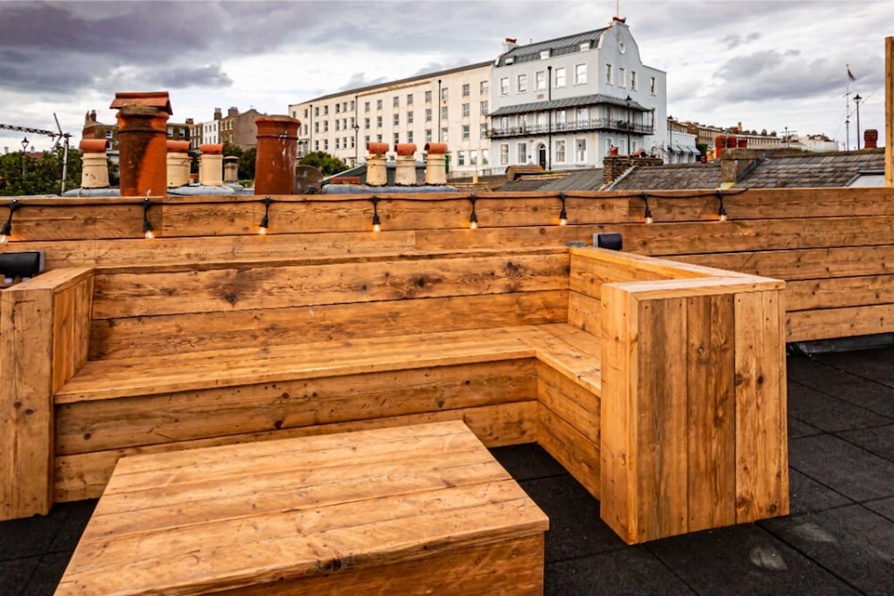 Harbourside Roof Terrace sea Views By Adliv