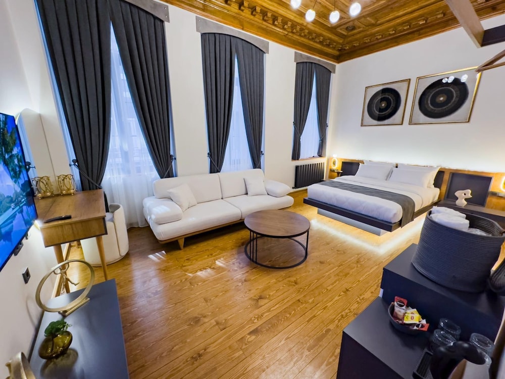 Elmira Pera Otel Spa - Image 15