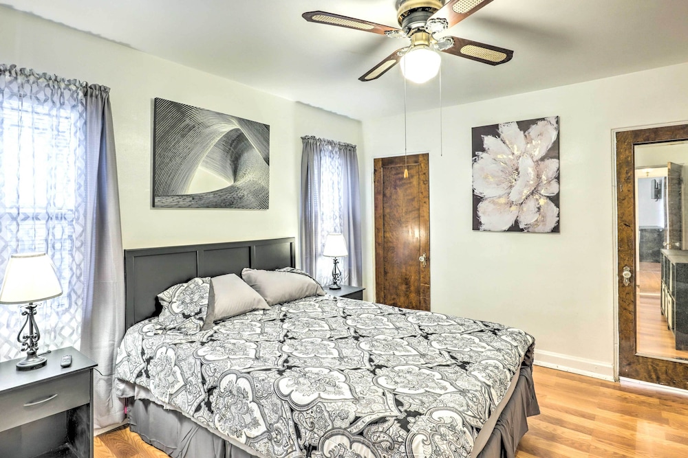 Charming Milwaukee Retreat ~ 5 Mi to Downtown view 2