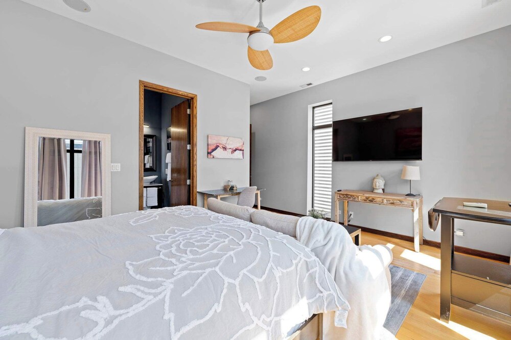 Zen 5 Bedroom Family Escape