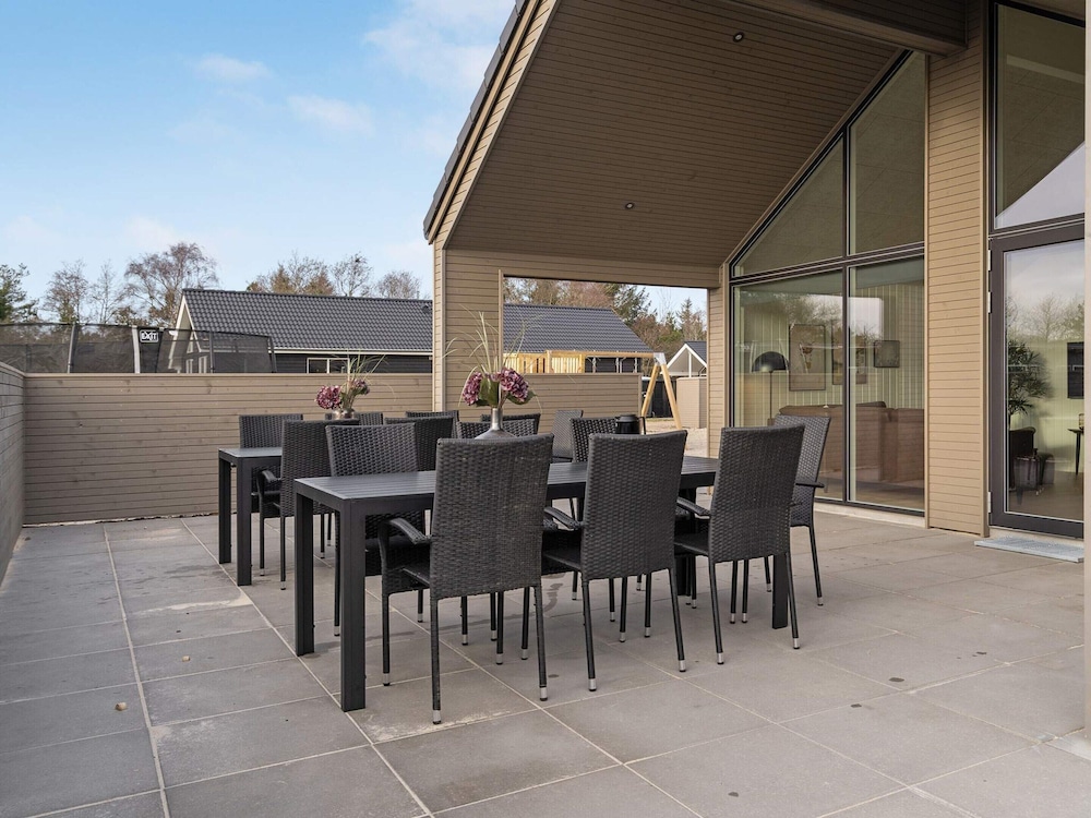 5 Star Holiday Home in Norre Nebel