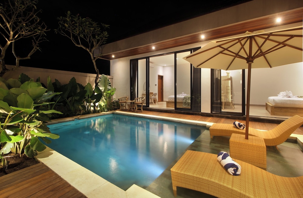 Vila Padma Bali - A Trishula Collection