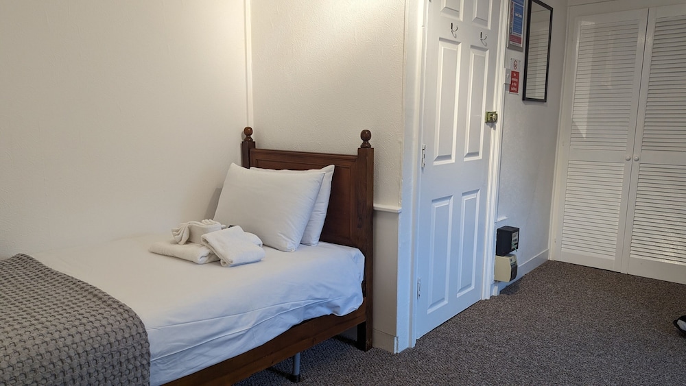 Dover Vacations - Dover Town Rooms - Property Image 12