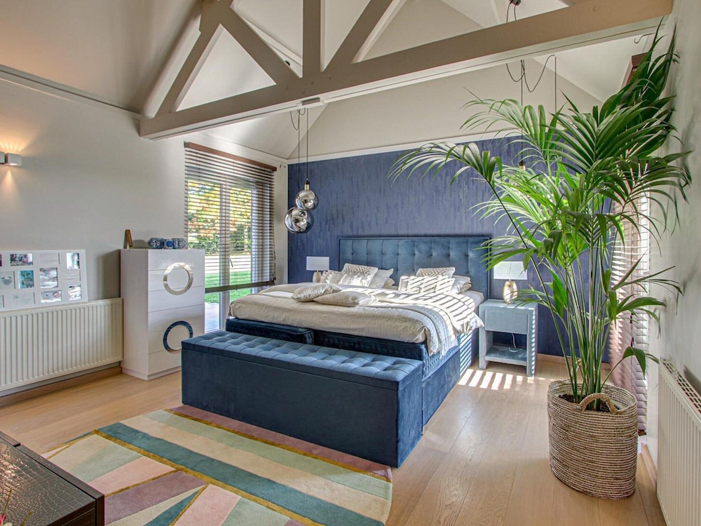 Rustic Retreat w/ Pool
