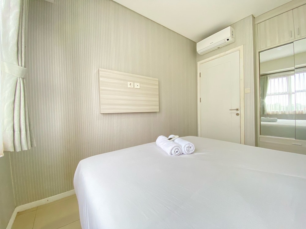 Nice View 1Br At Apartment Parahyangan Residence Bandung view 4