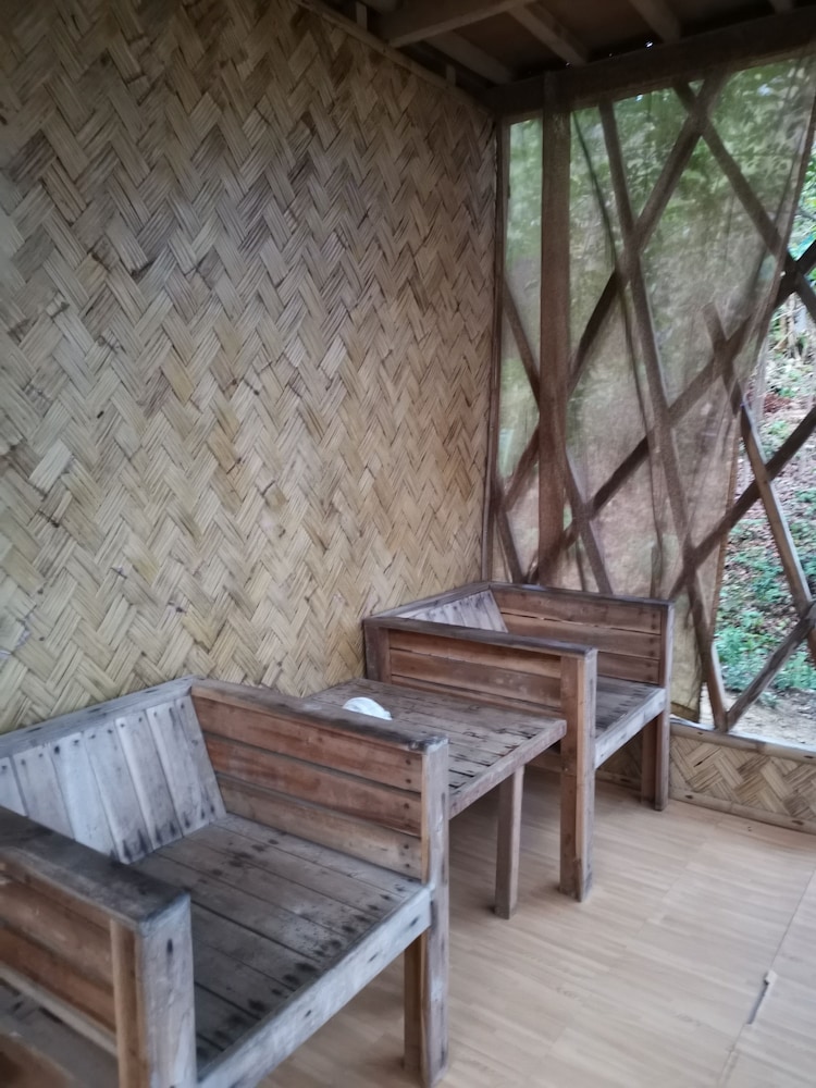 Tapik Beach Park Guest House