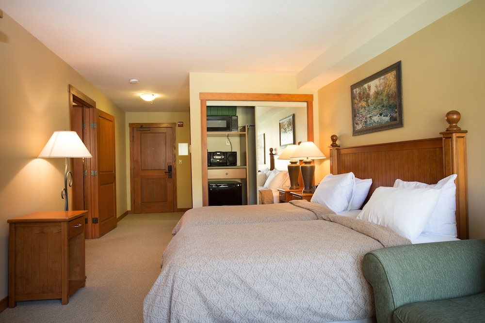 Eagle Springs East - 2 Bedroom Condos in Solitude UT